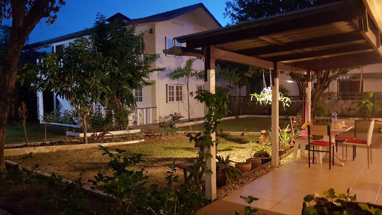 Mali Garden Resort Patong Kültér fotó